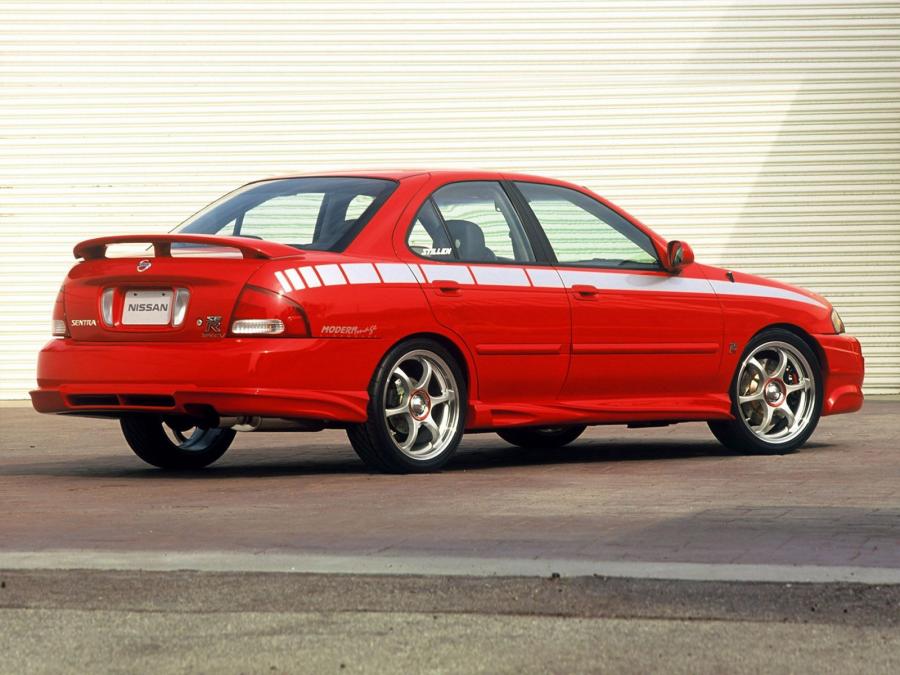  Nissan Sentra SE-R Spec-V by Stillen 2004 года  (фото 2 из 2)